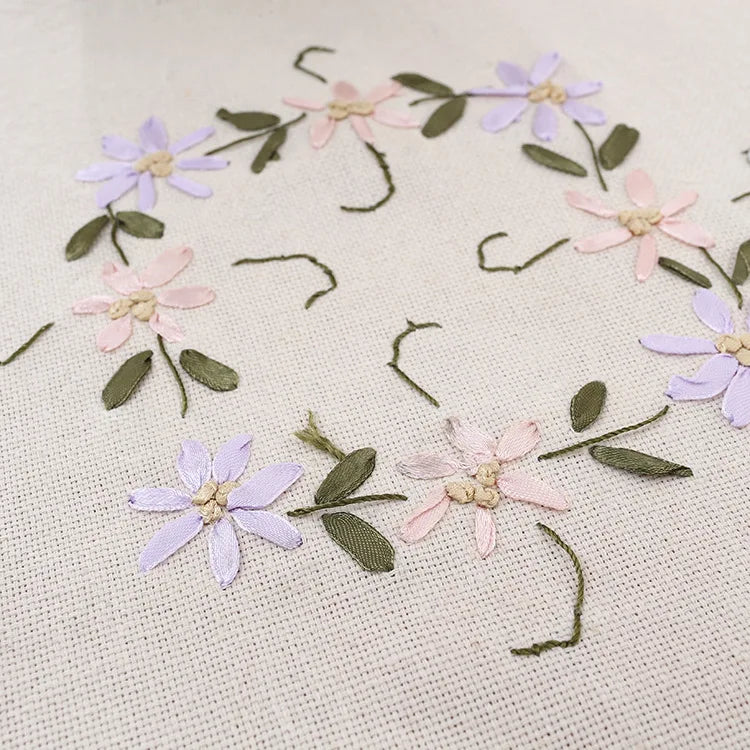 优雅的棉亚麻桌布 - 适合任何场合的别致蕾丝设计