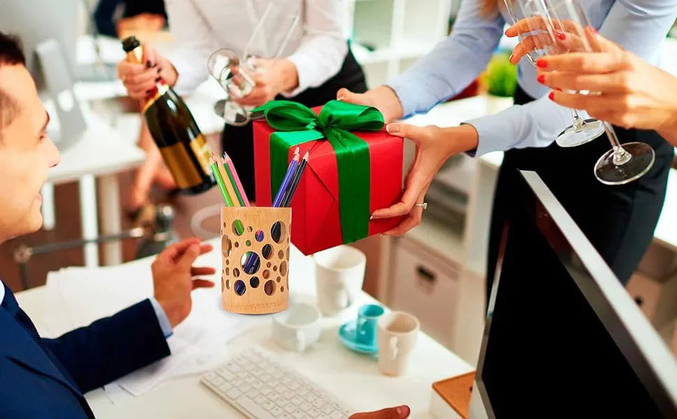 Eco-Friendly Bamboo Toothbrush Holder | Tidy & Stylish Storage