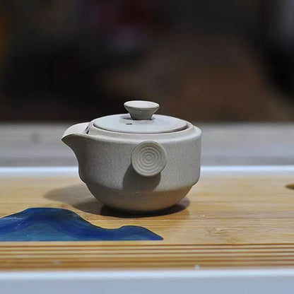 Travel Tea Set: Elegant Gaiwan for Tea Lovers on the Go