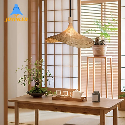 质朴的手工编织竹灯罩：舒适的家居装饰照明