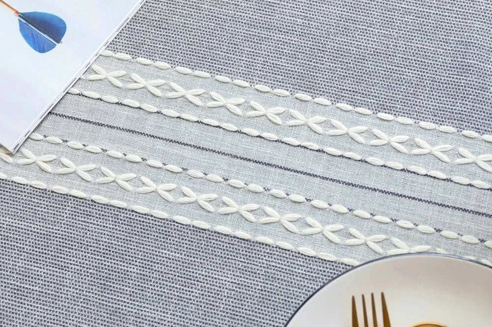 Nappe en coton et lin imperméable Battilo – Élevez le style de salle à manger