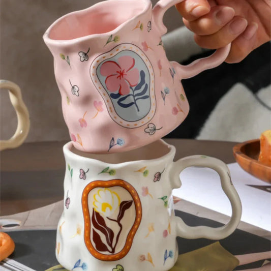 Tazza in ceramica con fiori fatta a mano - Design da sogno per gli amanti del caffè